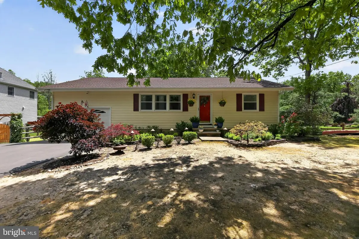 3 Tomahawk Trl, Medford, NJ 08055 - #1