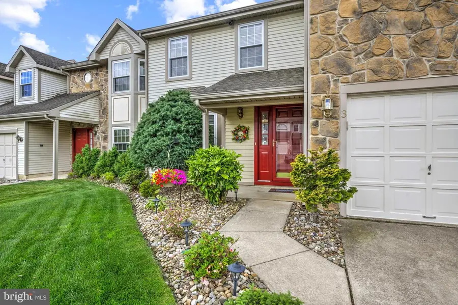 3 Sandhurst Dr, Mount Laurel, NJ 08054 - #2