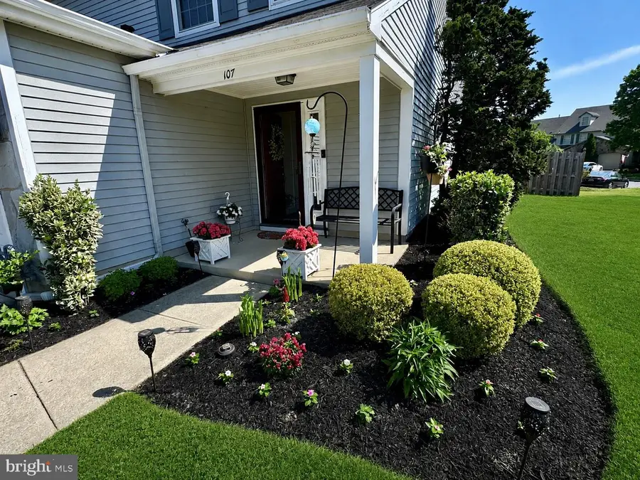 107 Lamplighter Ct, Marlton, NJ 08053 - #2