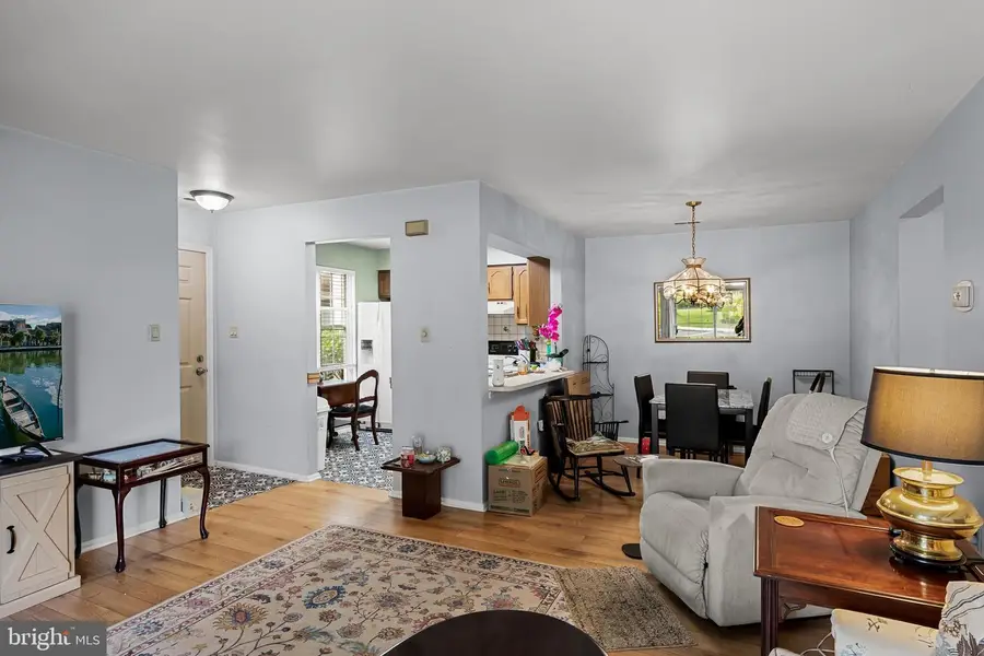 1563-a Thornwood Dr, Mount Laurel, NJ 08054 - #3