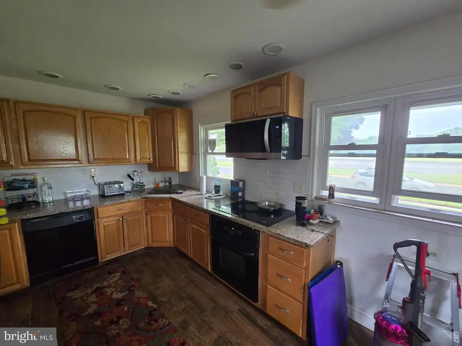 33 Middlebury Ln, Willingboro, NJ 08046 - #3
