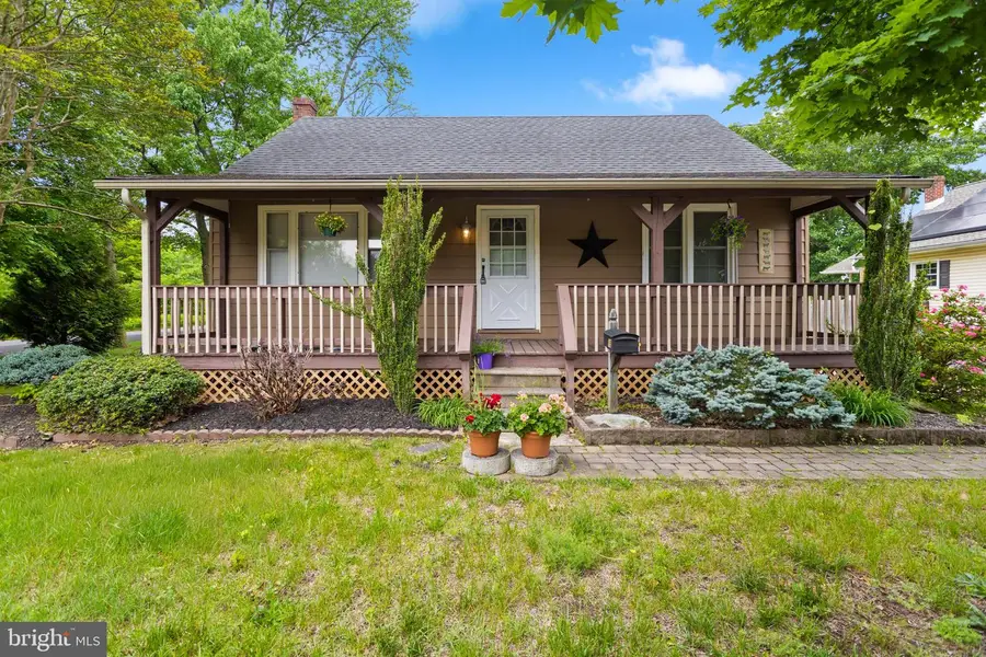 18 Middlesex Ave, Hainesport, NJ 08036 - #2