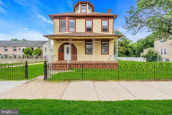 224 E Washington St, RIVERSIDE, NJ 08075