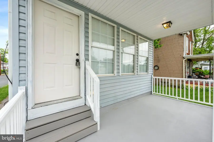 500 Magnolia St, Beverly, NJ 08010 - #3