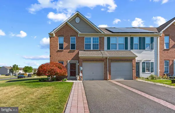 1 Rosemary Dr, LUMBERTON, NJ 08048