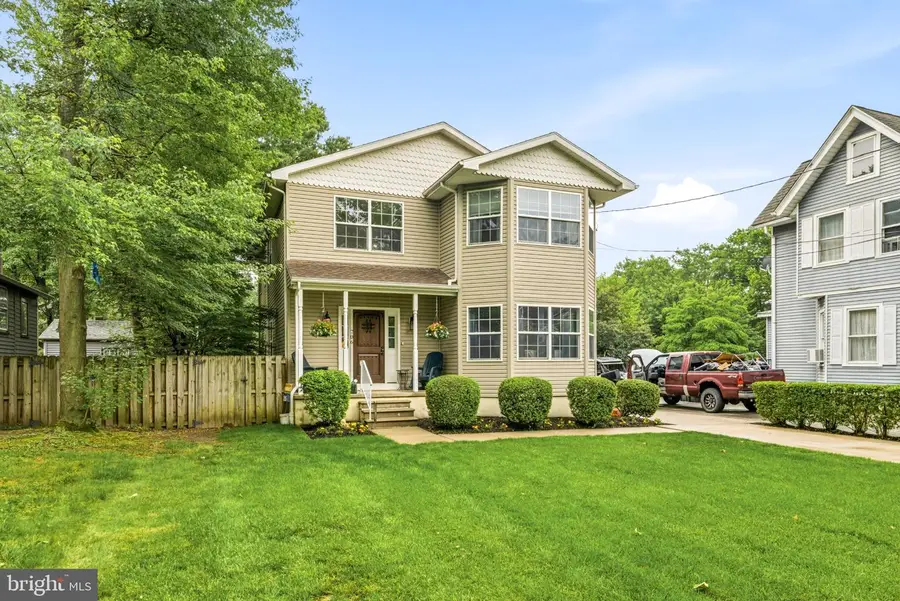 706 Main St, Riverton, NJ 08077 - #2