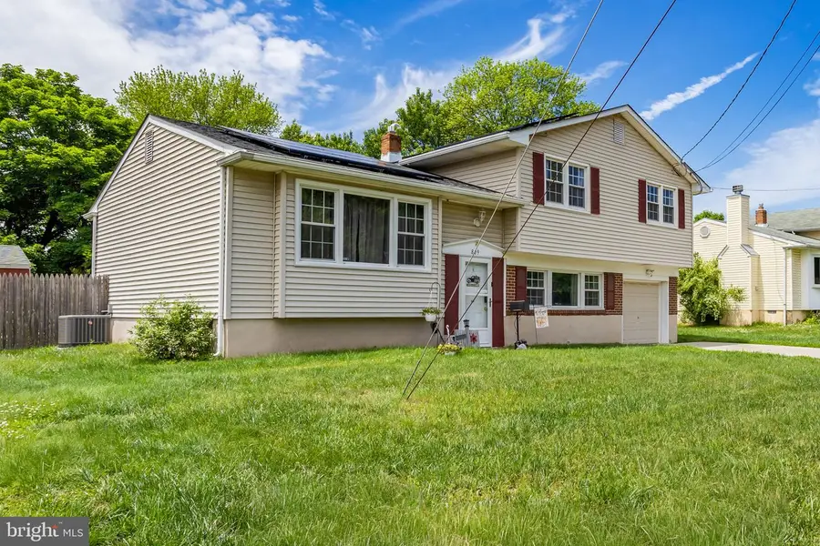 809 Woodlane Rd, Edgewater Park, NJ 08010 - #2