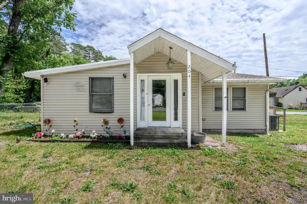 204 E Lakeshore Dr, Browns Mills, NJ 08015 - #1
