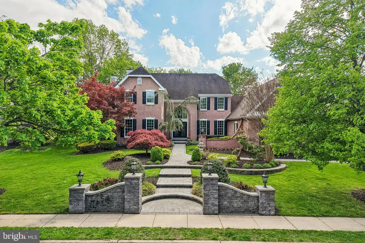 21 Brookwood Rd, Mount Laurel, NJ 08054 - #1
