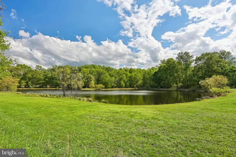 21 Brookwood Rd, Mount Laurel, NJ 08054 - #2