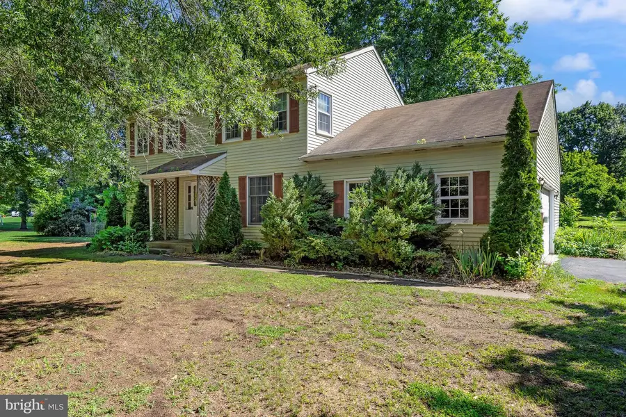 518 Adams Ln, Southampton, NJ 08088 - #2