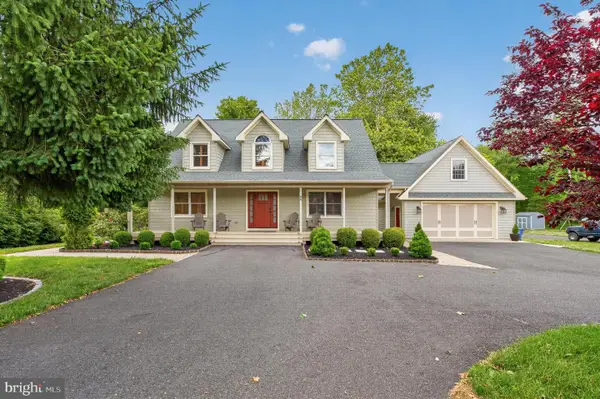 95 10th St, MARLTON, NJ 08053