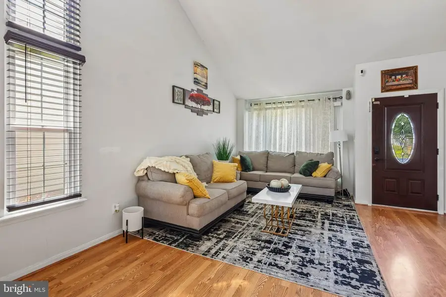 11 Steeplechase Blvd, Burlington, NJ 08016 - #2