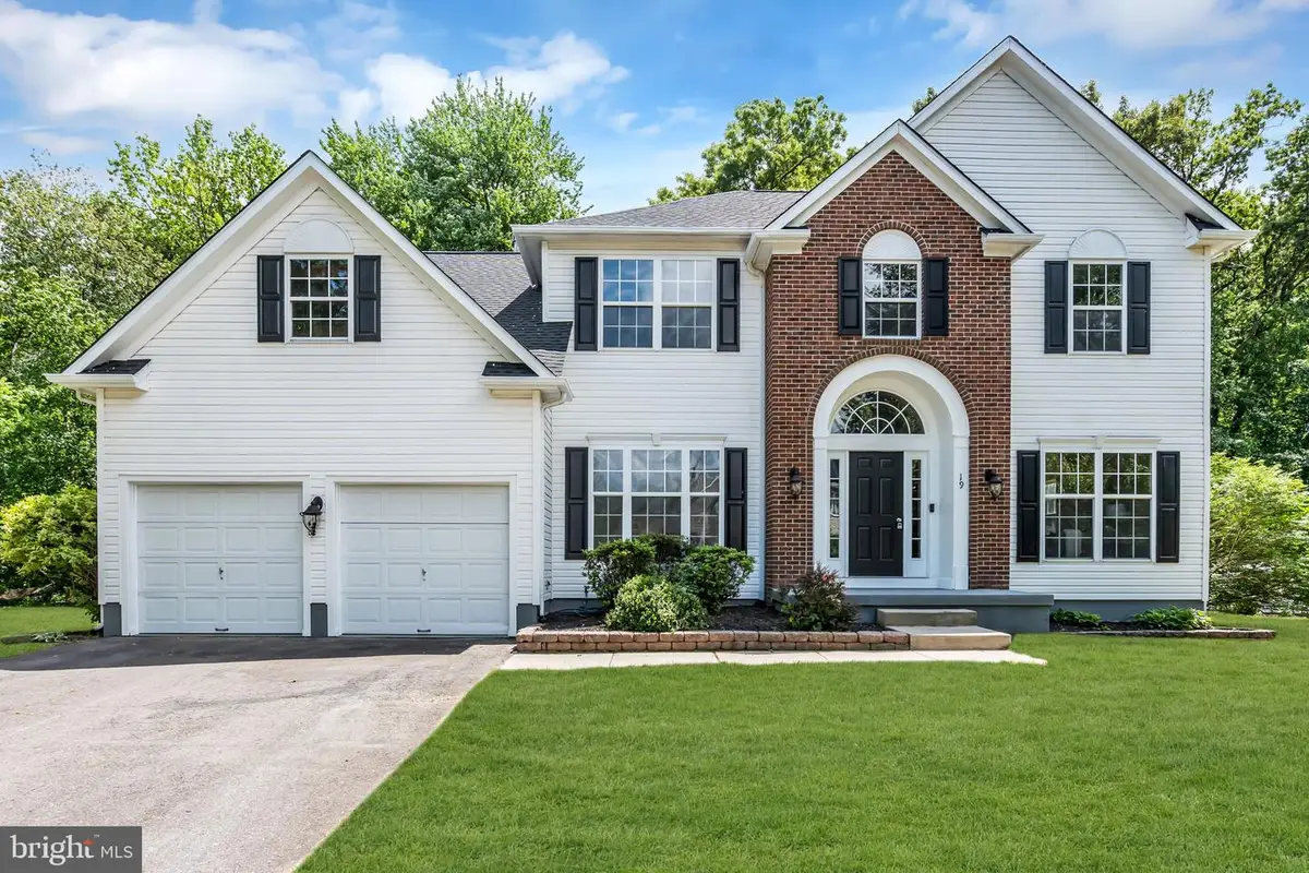19 Sunflower Cir, Burlington, NJ 08016 - #1