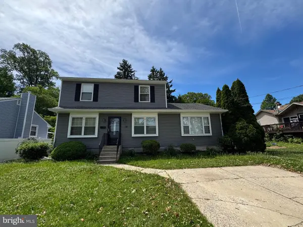 68 Thomas Ave, MAPLE SHADE, NJ 08052