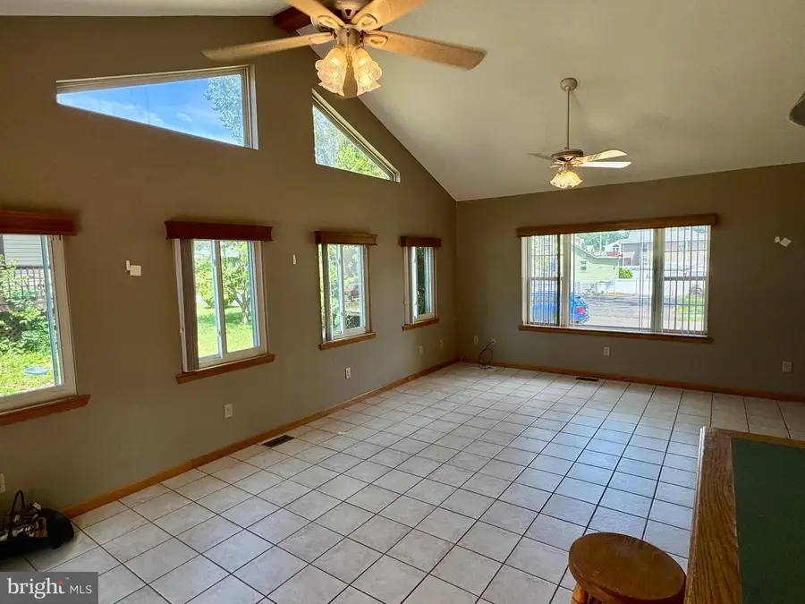 68 Thomas Ave, Maple Shade, NJ 08052 - #3