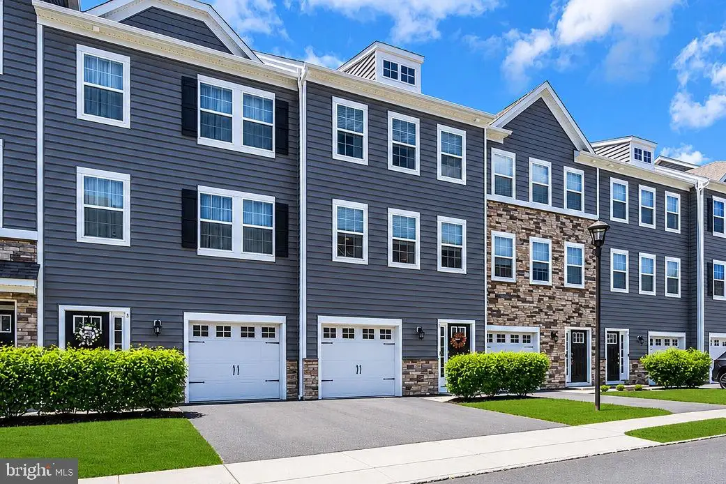 5 Venice Ln, Mount Laurel, NJ 08054 - #1