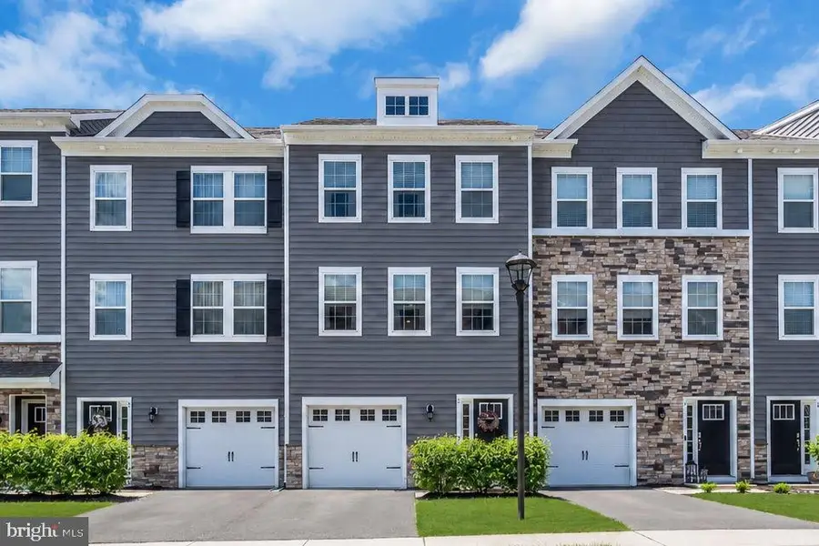 5 Venice Ln, Mount Laurel, NJ 08054 - #3