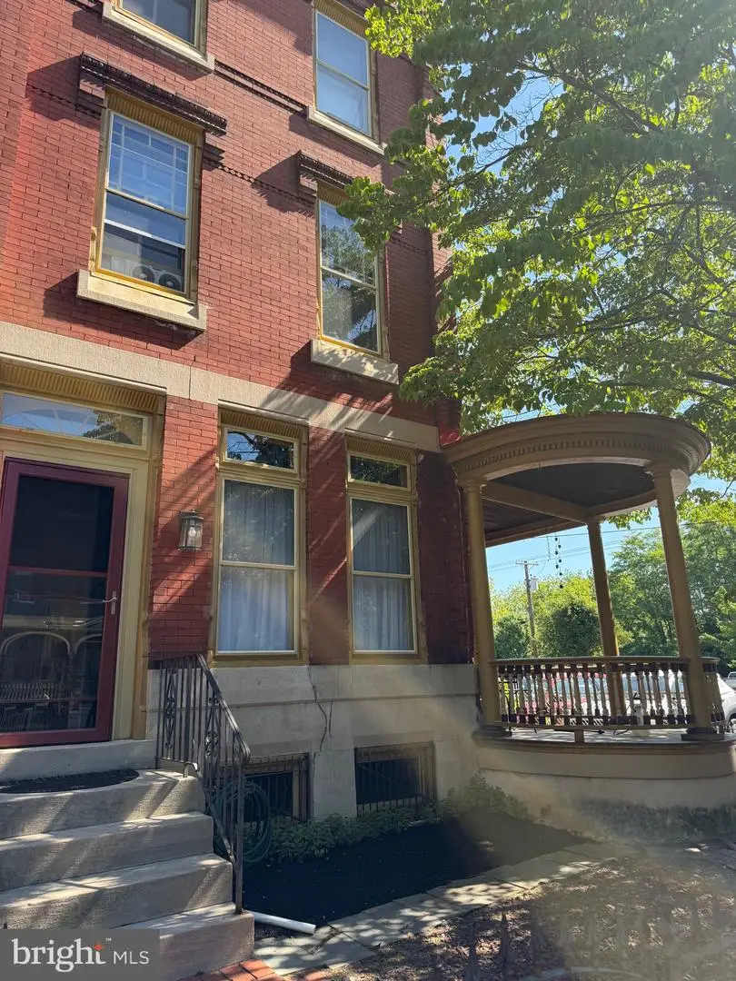 339 E Union St, Burlington, NJ 08016 - #1