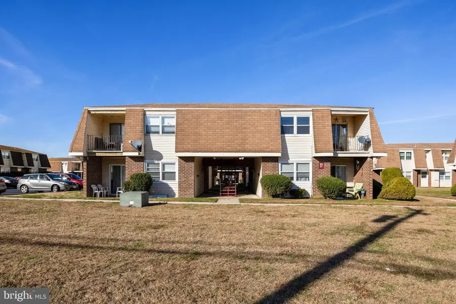 27--7 Florence Tollgate Pl, Burlington, NJ 08016 - #2