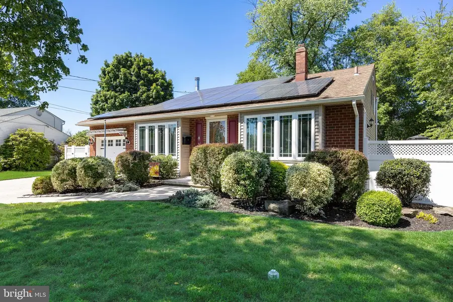 1403 Glenview Dr, Cinnaminson, NJ 08077 - #2