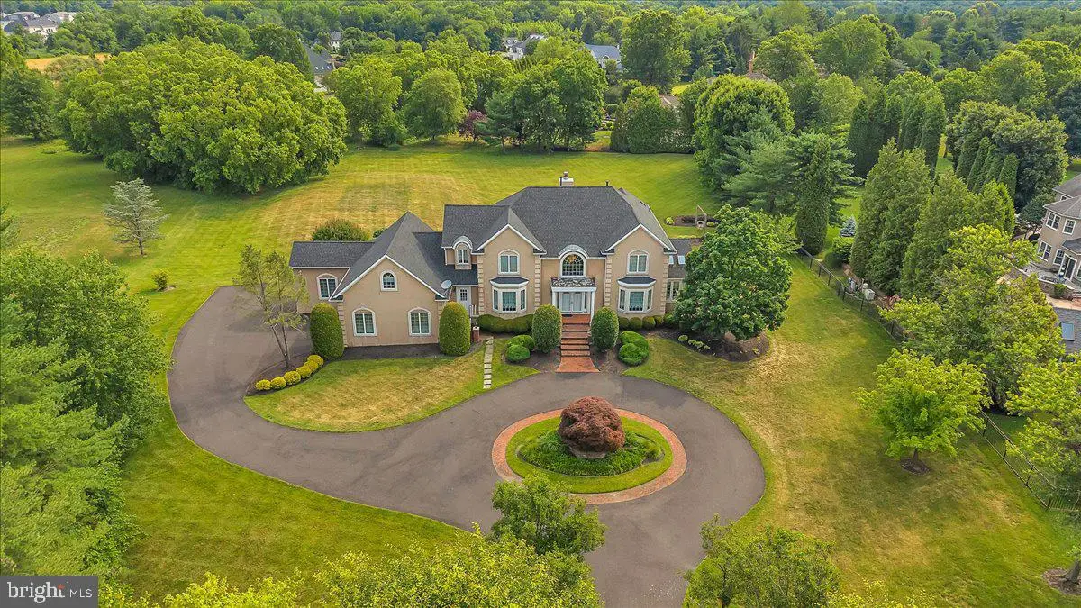 735 Hartford Rd, Moorestown, NJ 08057 - #1