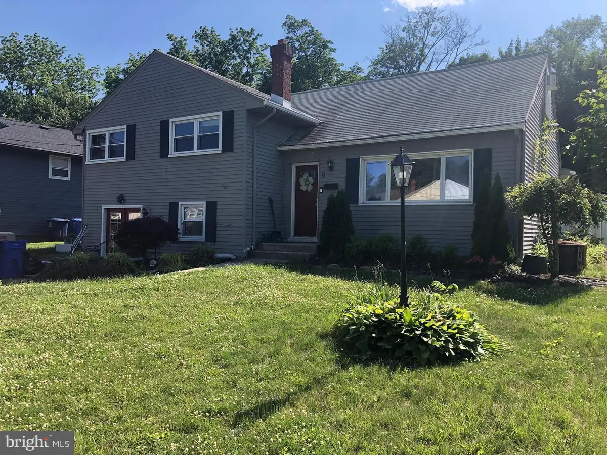 8 Rose Ln, Burlington, NJ 08016 - #1
