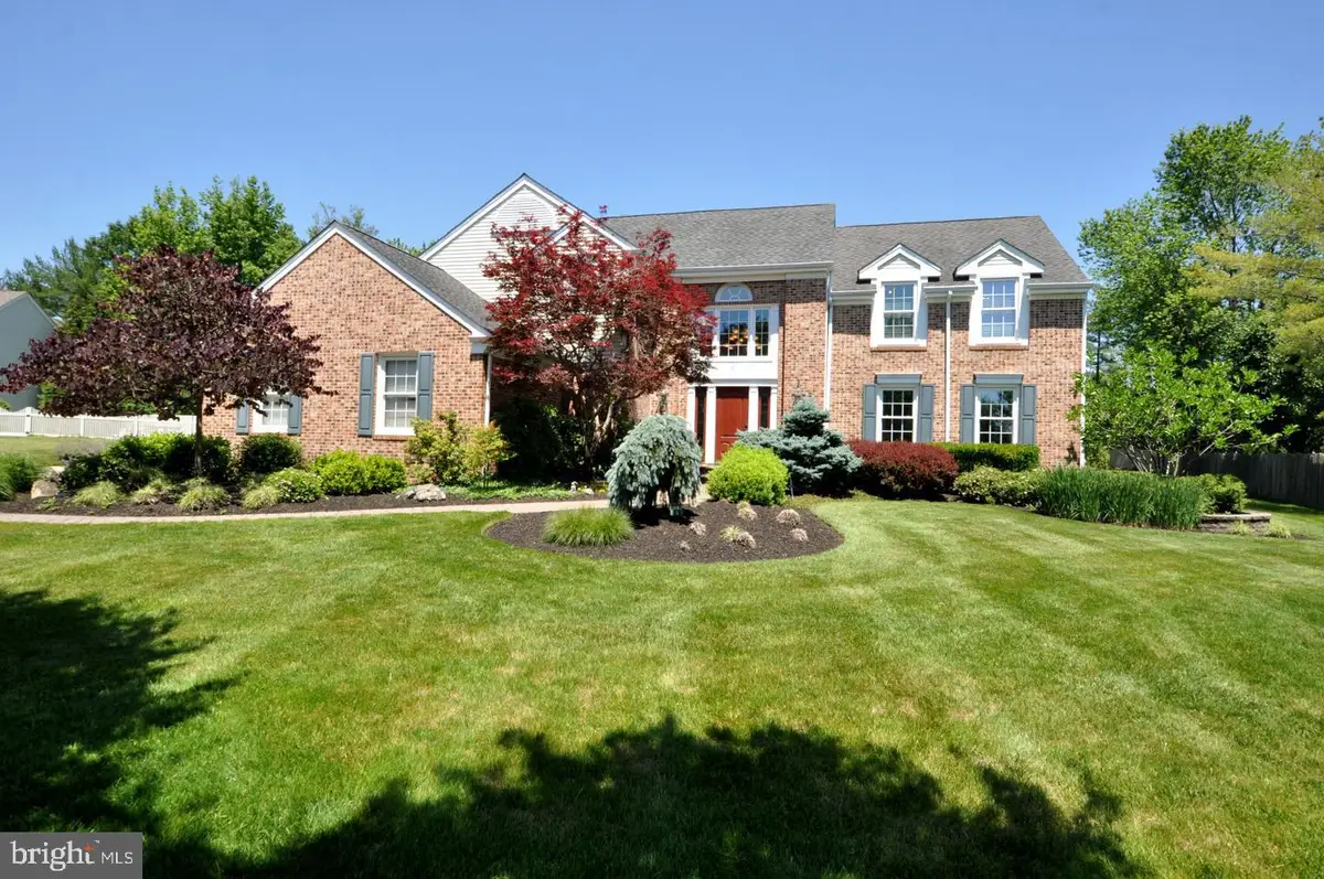 3 Fulton Dr, Mount Laurel, NJ 08054 - #1