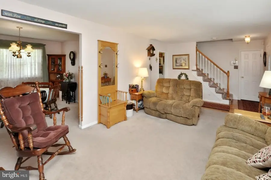 400 S Arthur Dr, Edgewater Park, NJ 08010 - #3