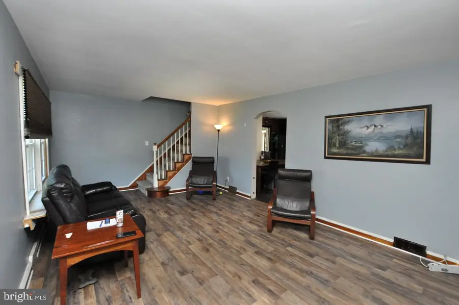 711 Filbert St, Palmyra, NJ 08065 - #3