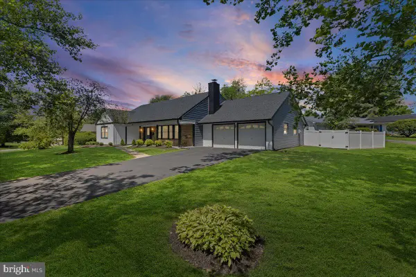 38 Tidewater Ln, WILLINGBORO, NJ 08046