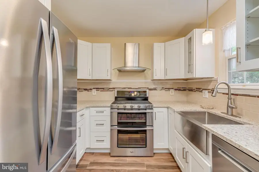 1002 Sweetwater Dr, Cinnaminson, NJ 08077 - #3