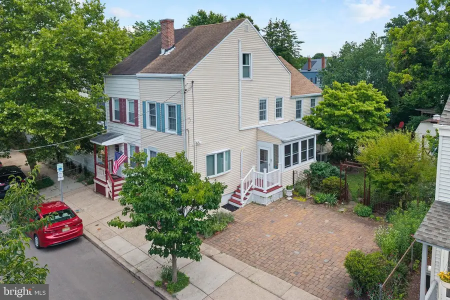 32 Mary St, Bordentown, NJ 08505 - #3