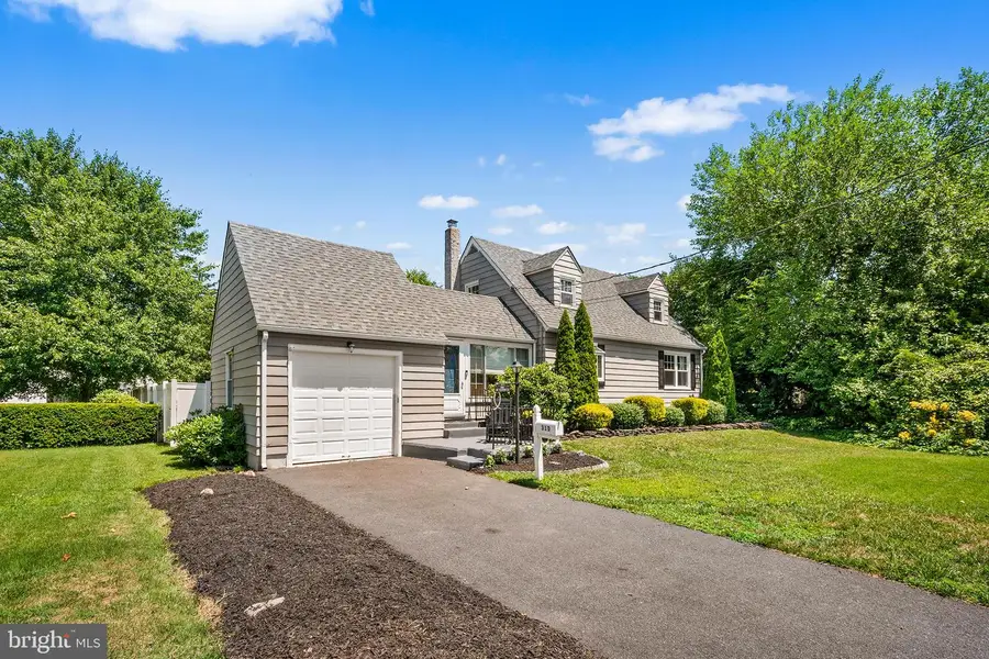 310 Peachtree Ln, Delanco, NJ 08075 - #2