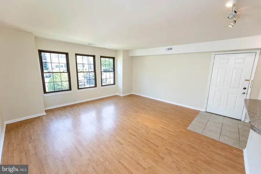 6 Chelmsford Ct, Marlton, NJ 08053 - #2