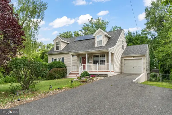 168 Fairfax Dr, CINNAMINSON, NJ 08077