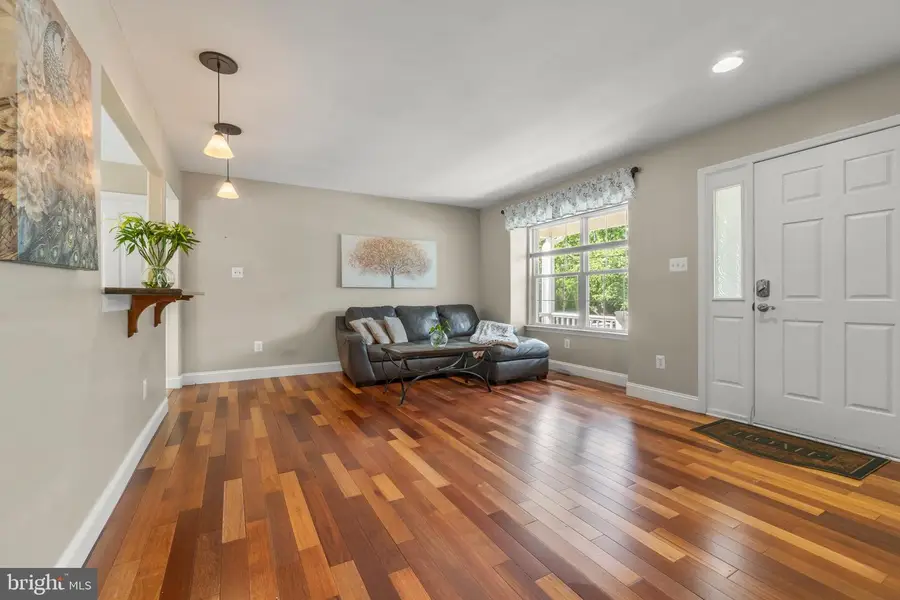 168 Fairfax Dr, Cinnaminson, NJ 08077 - #3