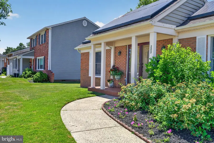 203 Countryside Ln, Mount Laurel, NJ 08054 - #3
