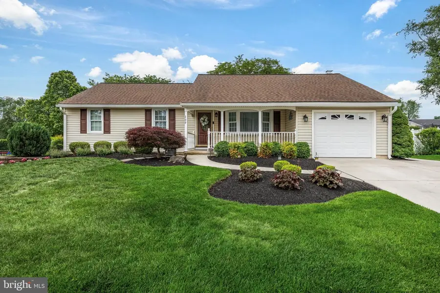 209 Yardley Rd, Delran, NJ 08075 - #2