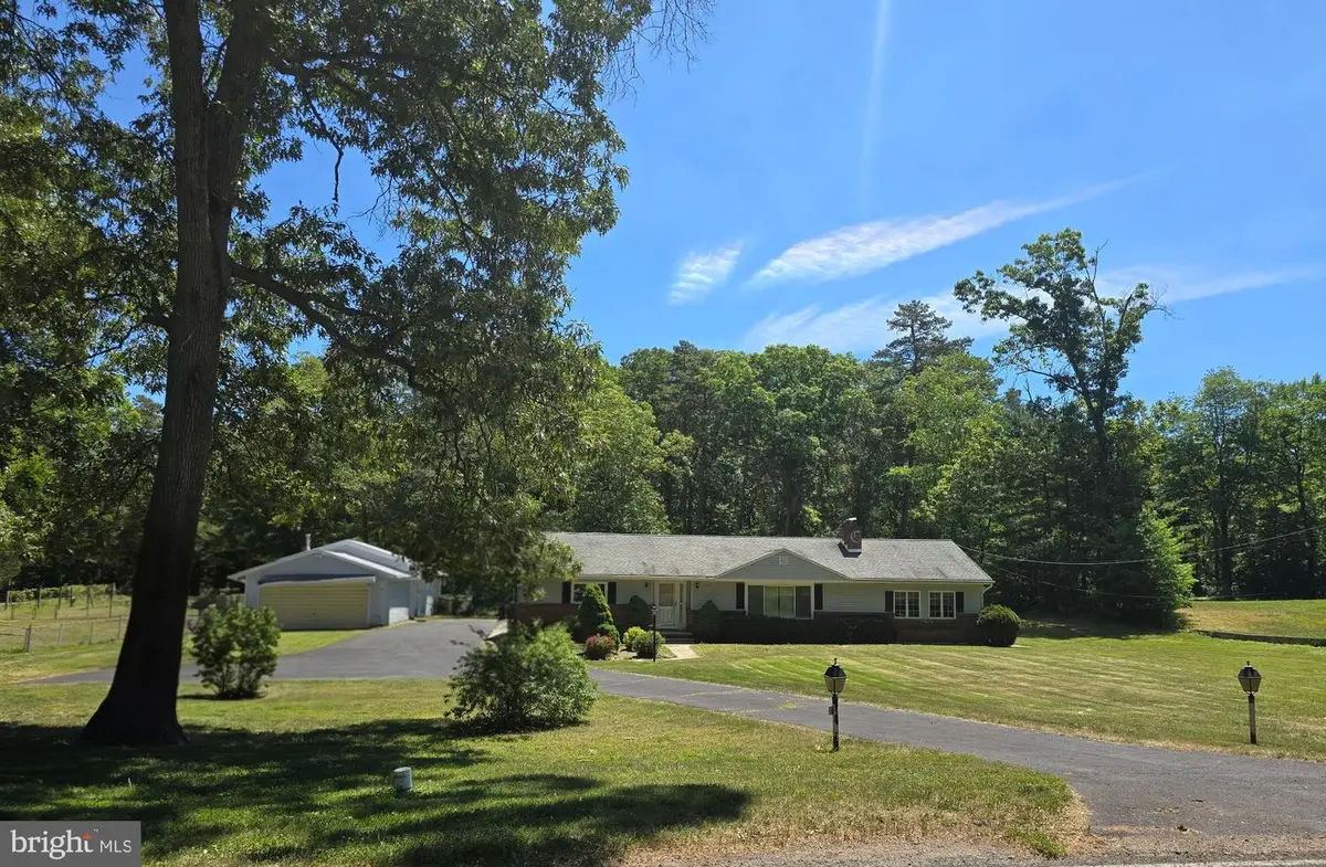 319 Birmingham Rd, Pemberton, NJ 08068 - #1