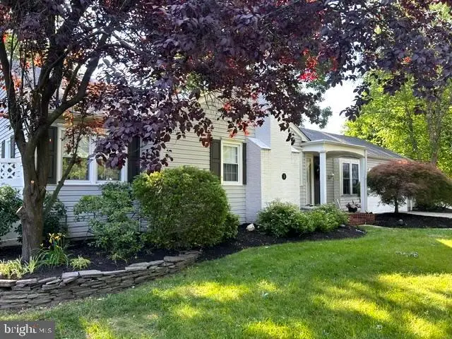 3 Windsor Pl, Mount Holly, NJ 08060 - #1