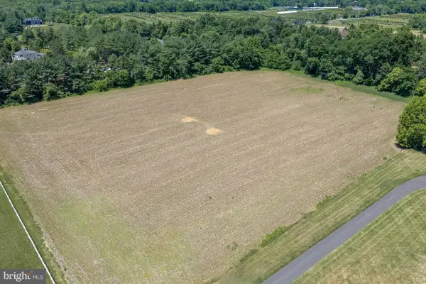175 Bordentown Georgetown Rd, CHESTERFIELD, NJ 08515