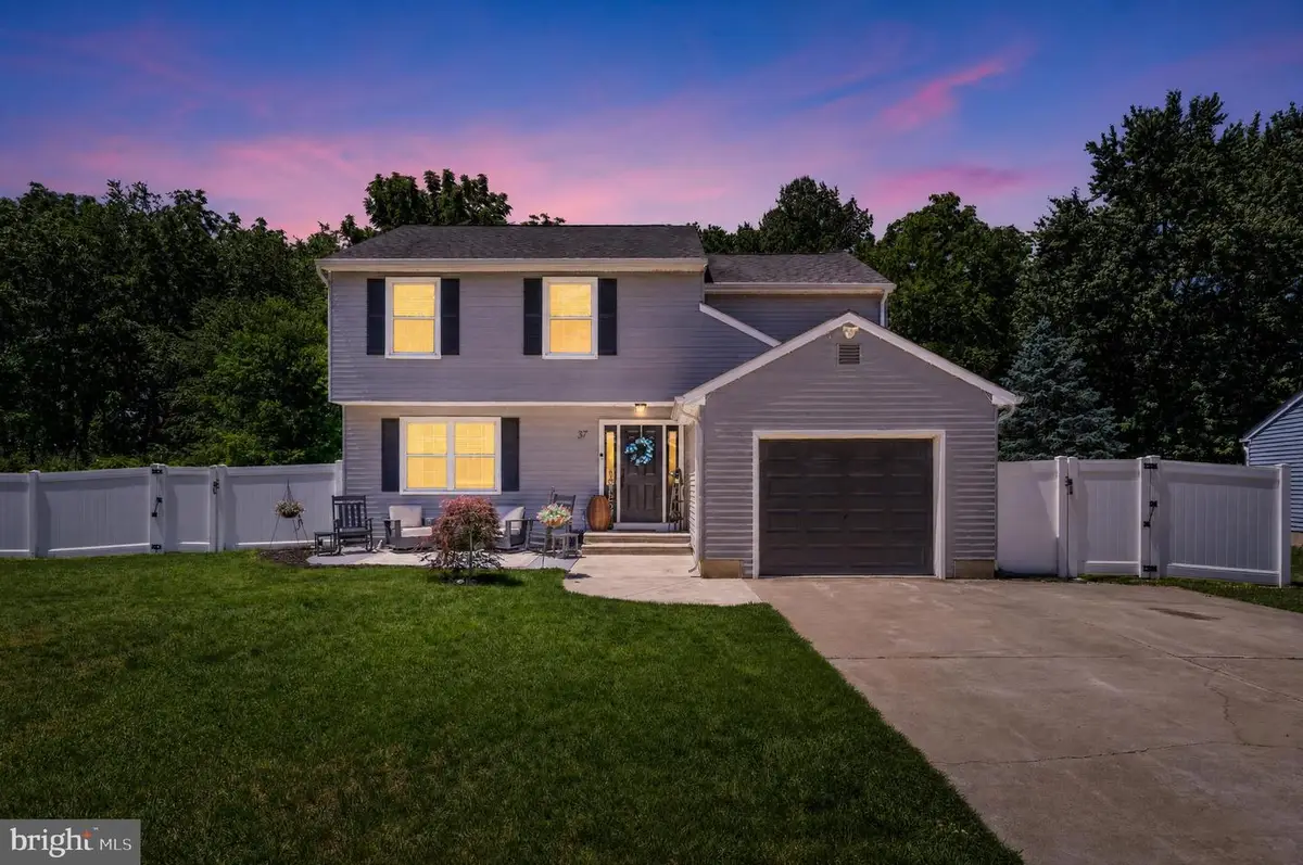 37 Fox Chase Rd, Marlton, NJ 08053 - #1