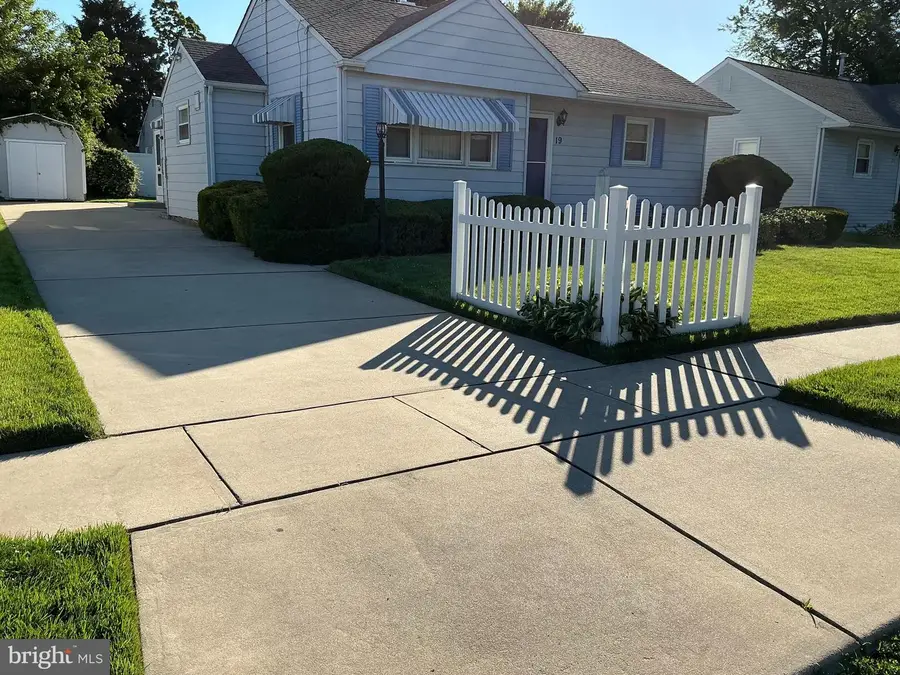 19 Paul Rd, Maple Shade, NJ 08052 - #2