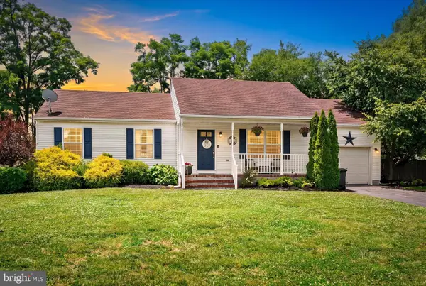 3 Nor Laine Dr, COOKSTOWN, NJ 08511