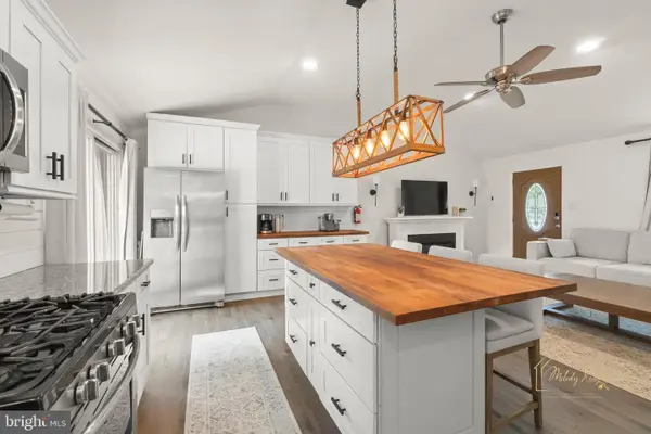 123 Westminster Ave, MARLTON, NJ 08053