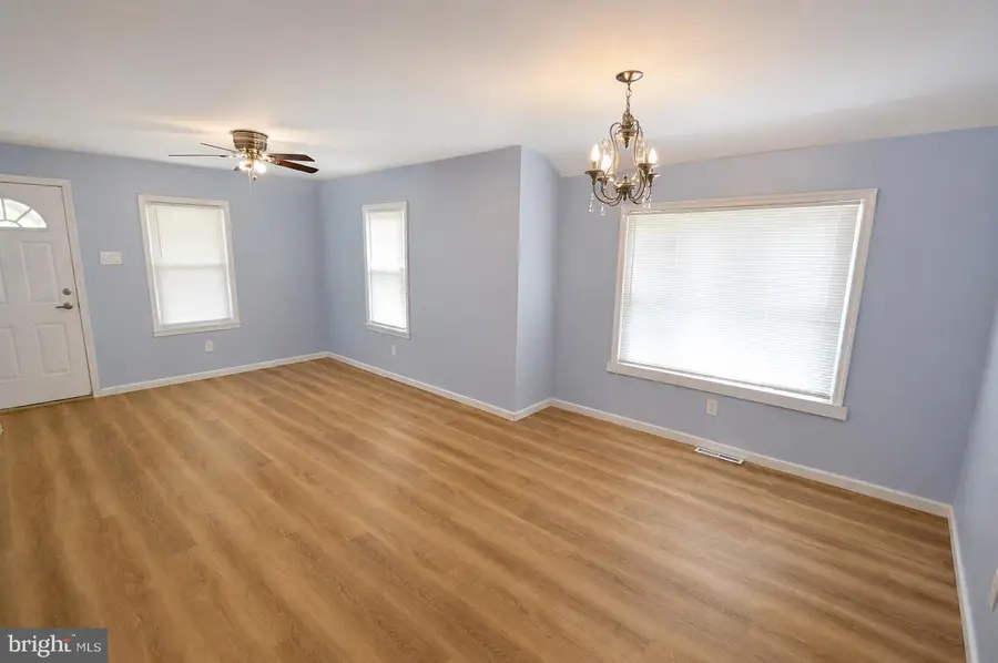 719 James Ave, Cinnaminson, NJ 08077 - #3