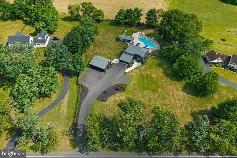 2576 Monmouth Rd, Jobstown, NJ 08041 - #2