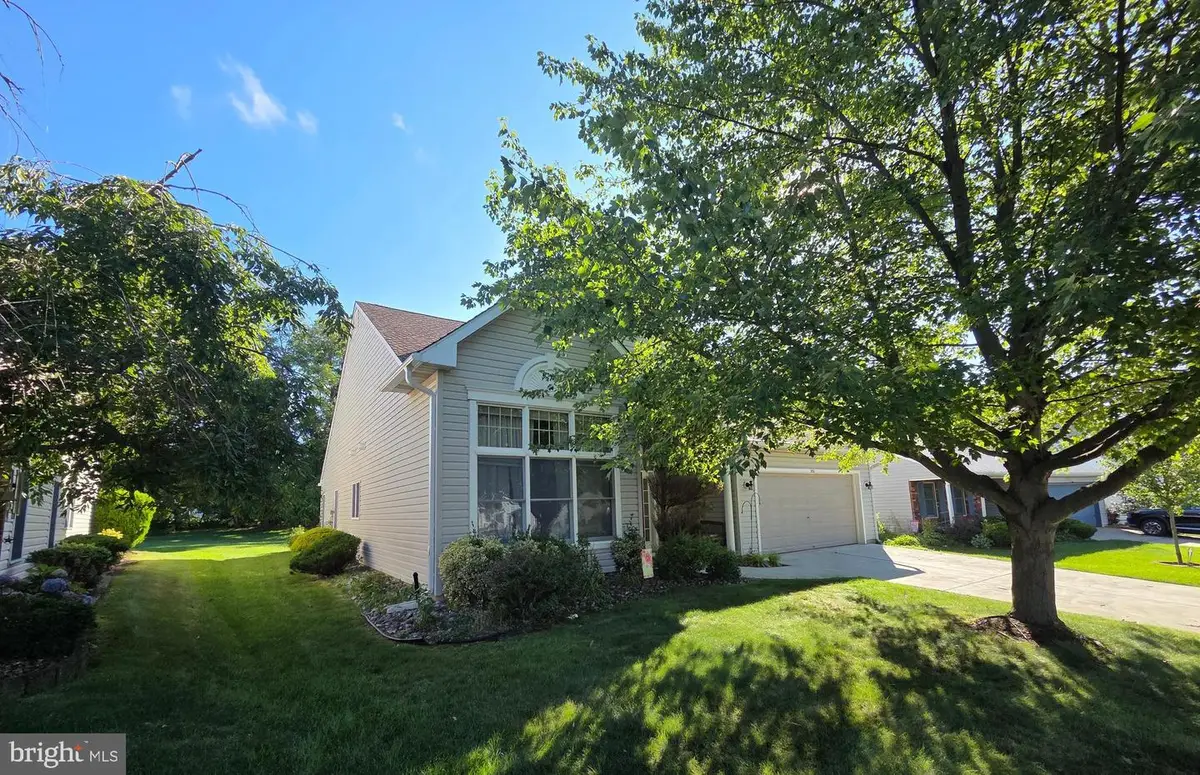 232 Wagon Wheel Ln, Columbus, NJ 08022 - #1