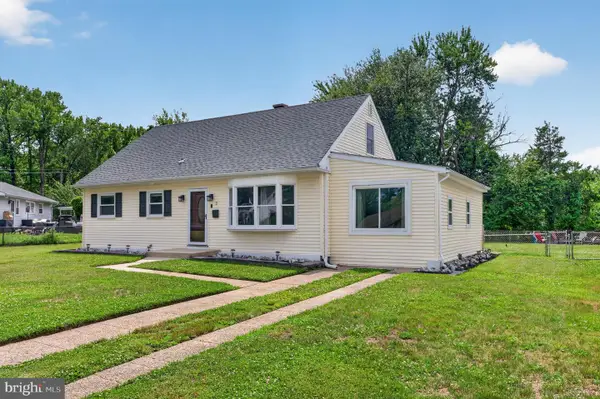 3 Walden Rd, MARLTON, NJ 08053